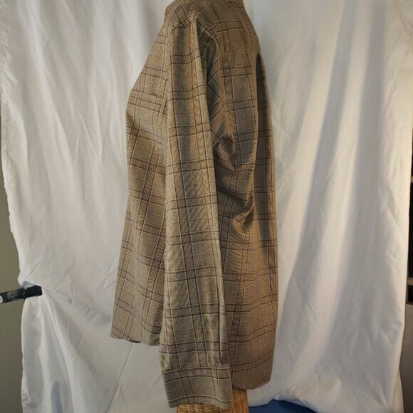 Jos. A. Bank Traveler's Collection Brown Plaid Button Down Shirt - Size M - Picture 3 of 5